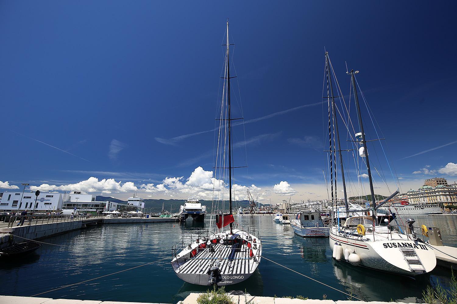 Centrally Located Studio Apartment Seagull Rijeka Ngoại thất bức ảnh